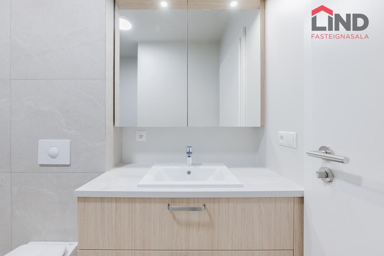 Hringhamar 33 - 0305, 221 Hafnarfjörður