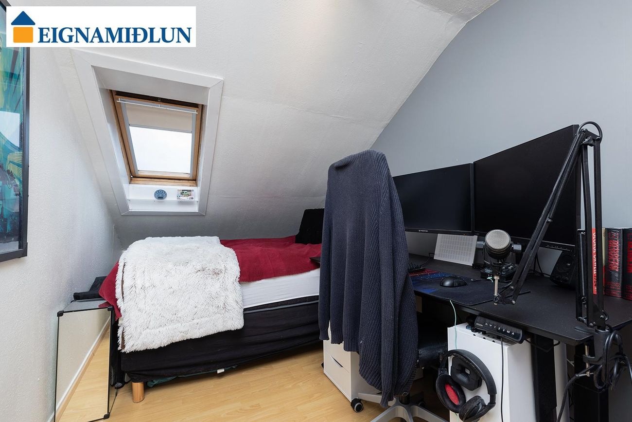 Njálsgata 49, 101 Reykjavík