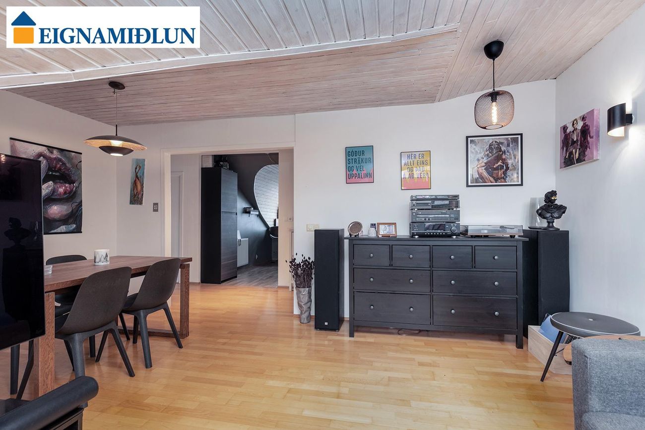 Njálsgata 49, 101 Reykjavík