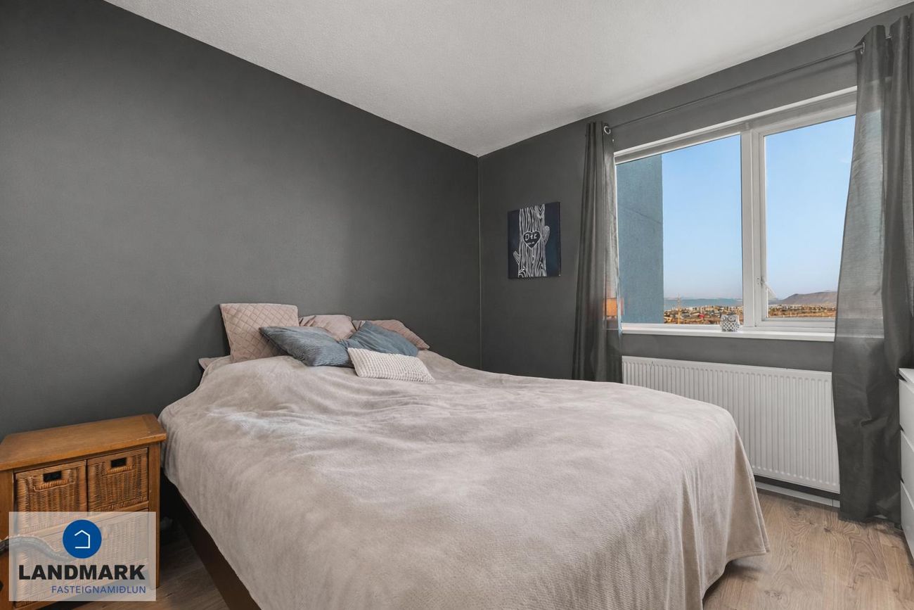 Ásakór 1, 203 Kópavogur