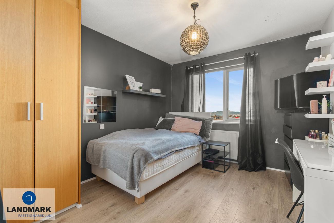 Ásakór 1, 203 Kópavogur