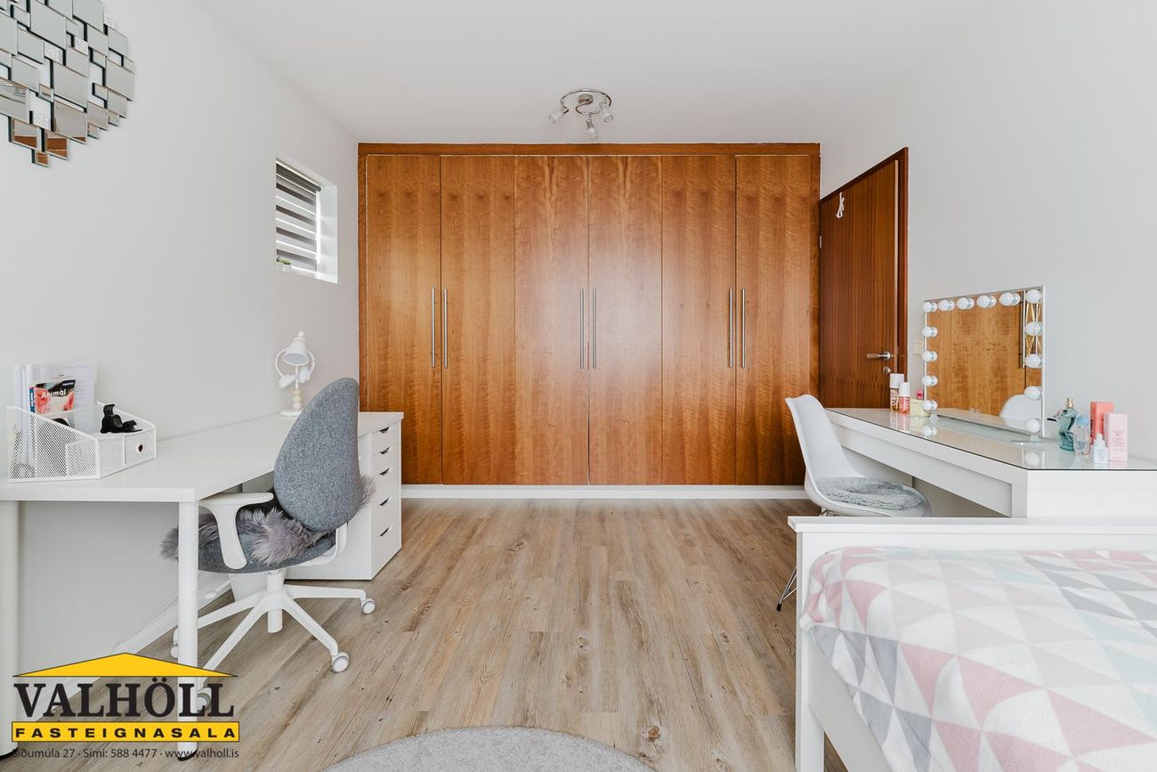 Þrastarás 18, 221 Hafnarfjörður