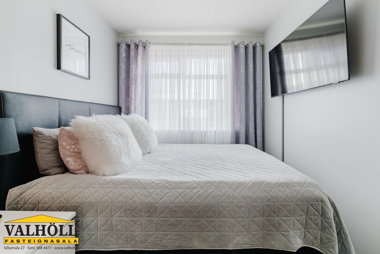 Þrastarás 18, 221 Hafnarfjörður