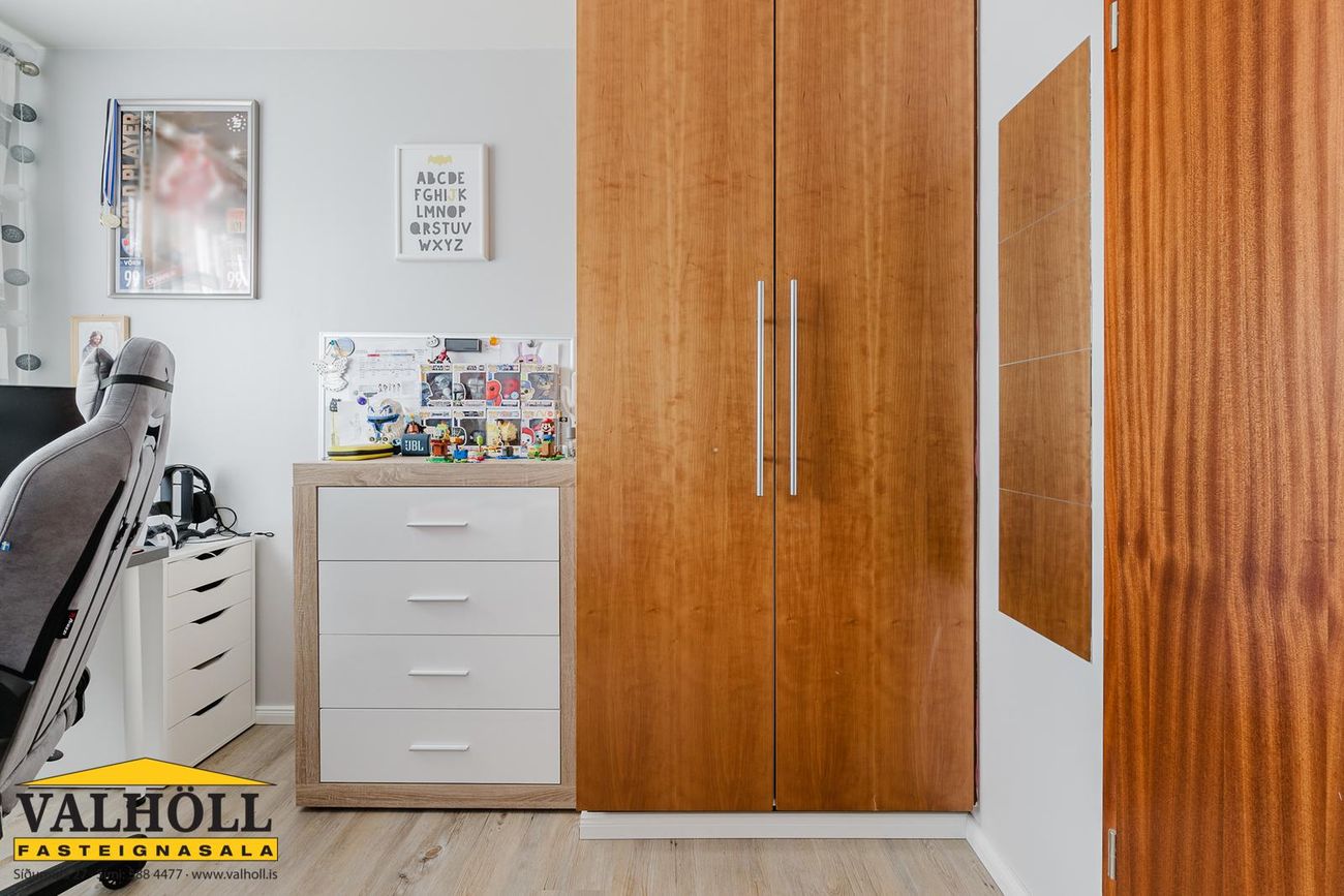 Þrastarás 18, 221 Hafnarfjörður