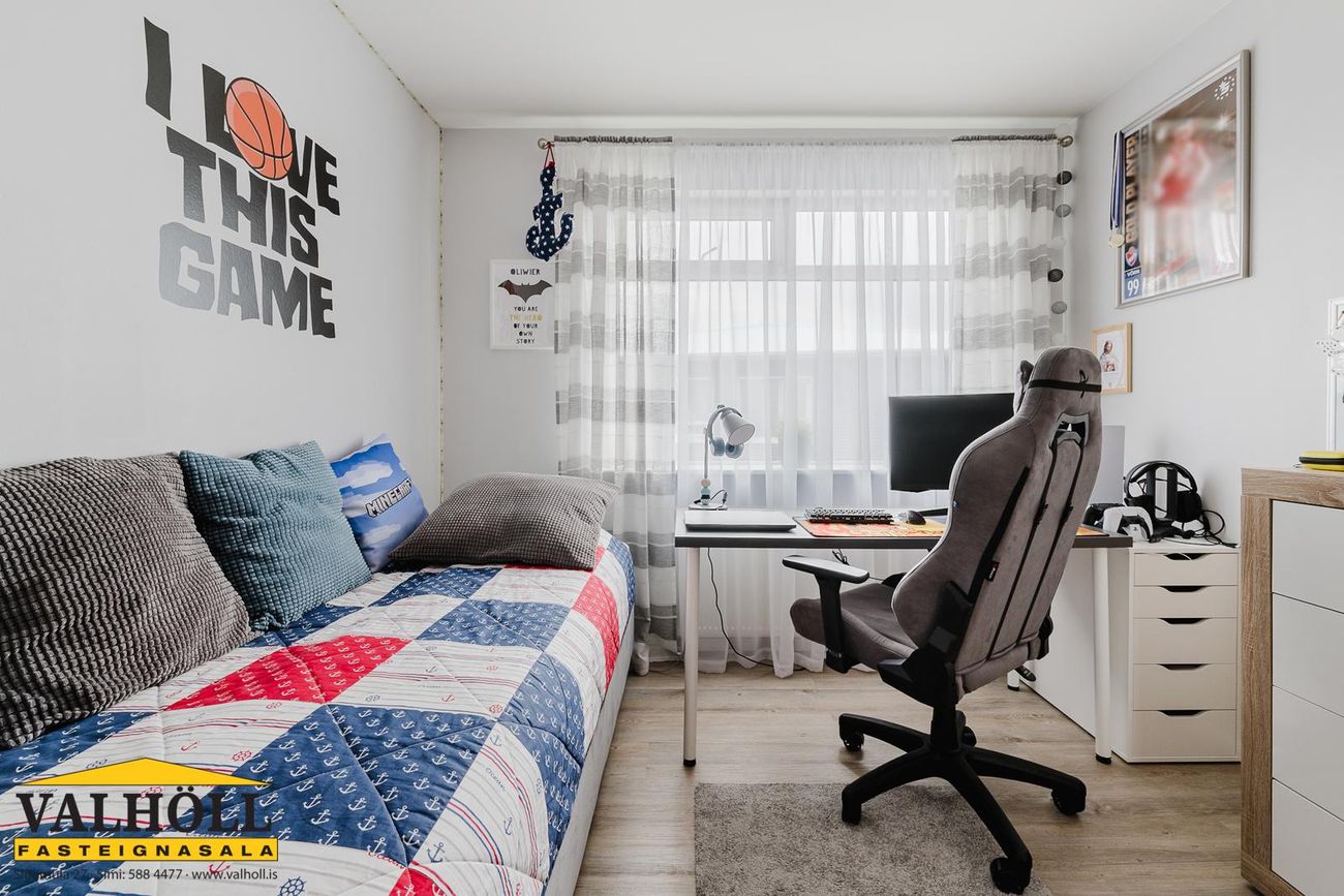 Þrastarás 18, 221 Hafnarfjörður