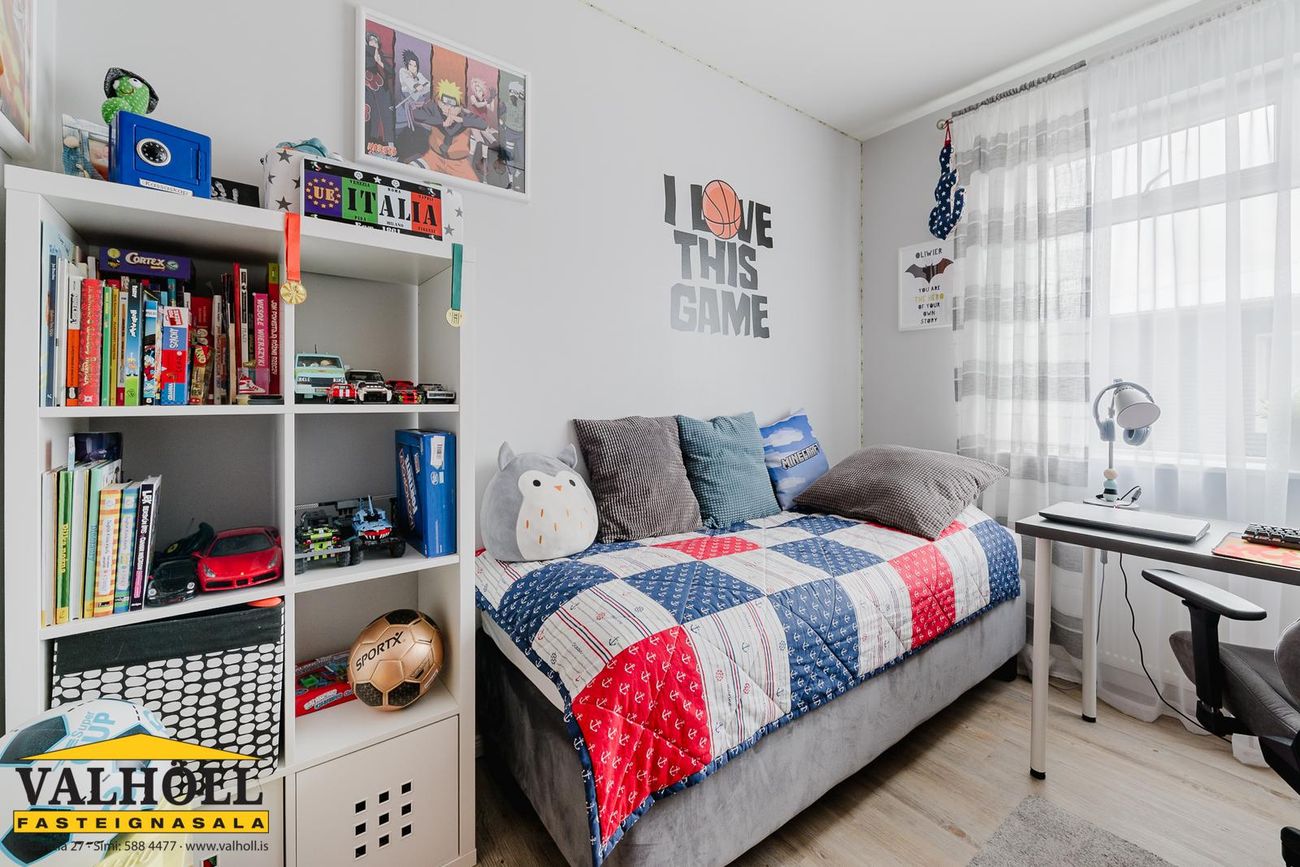 Þrastarás 18, 221 Hafnarfjörður