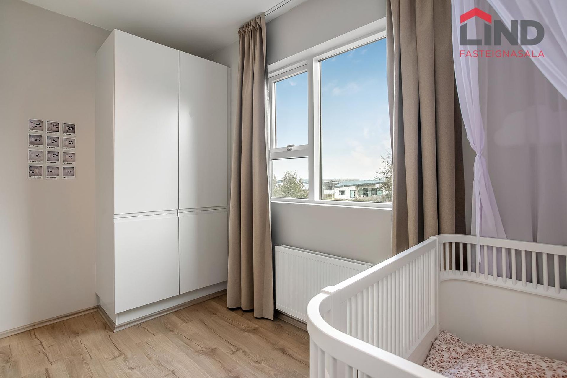 Asparskógar 24, 300 Akranes