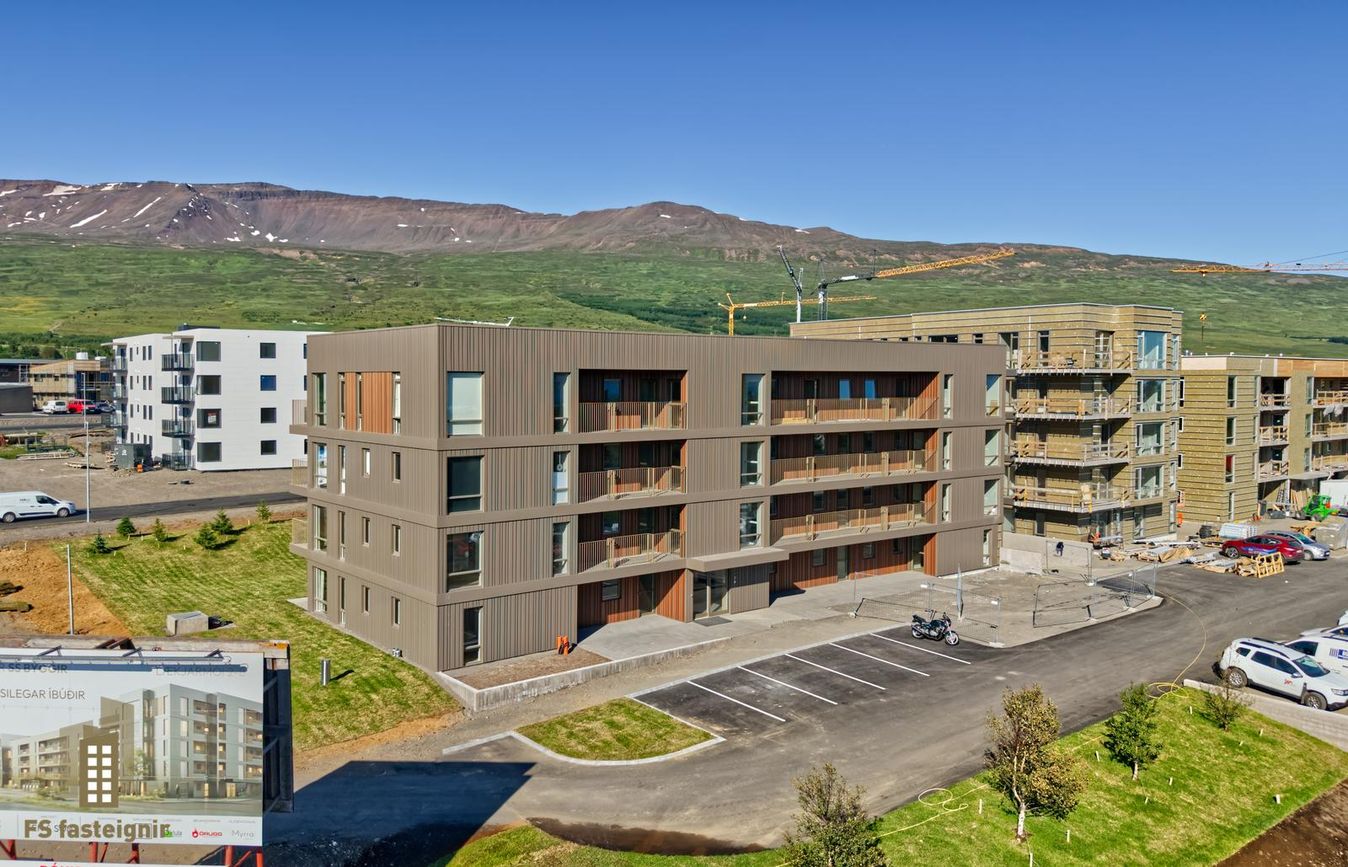 Lækjarmói 8, 603 Akureyri