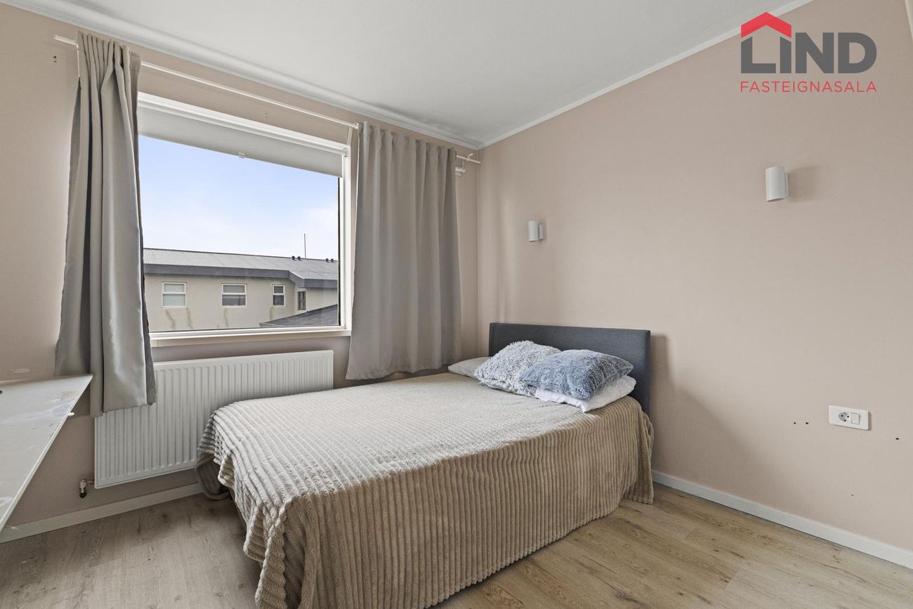 Fífumói 1C, 260 Reykjanesbær