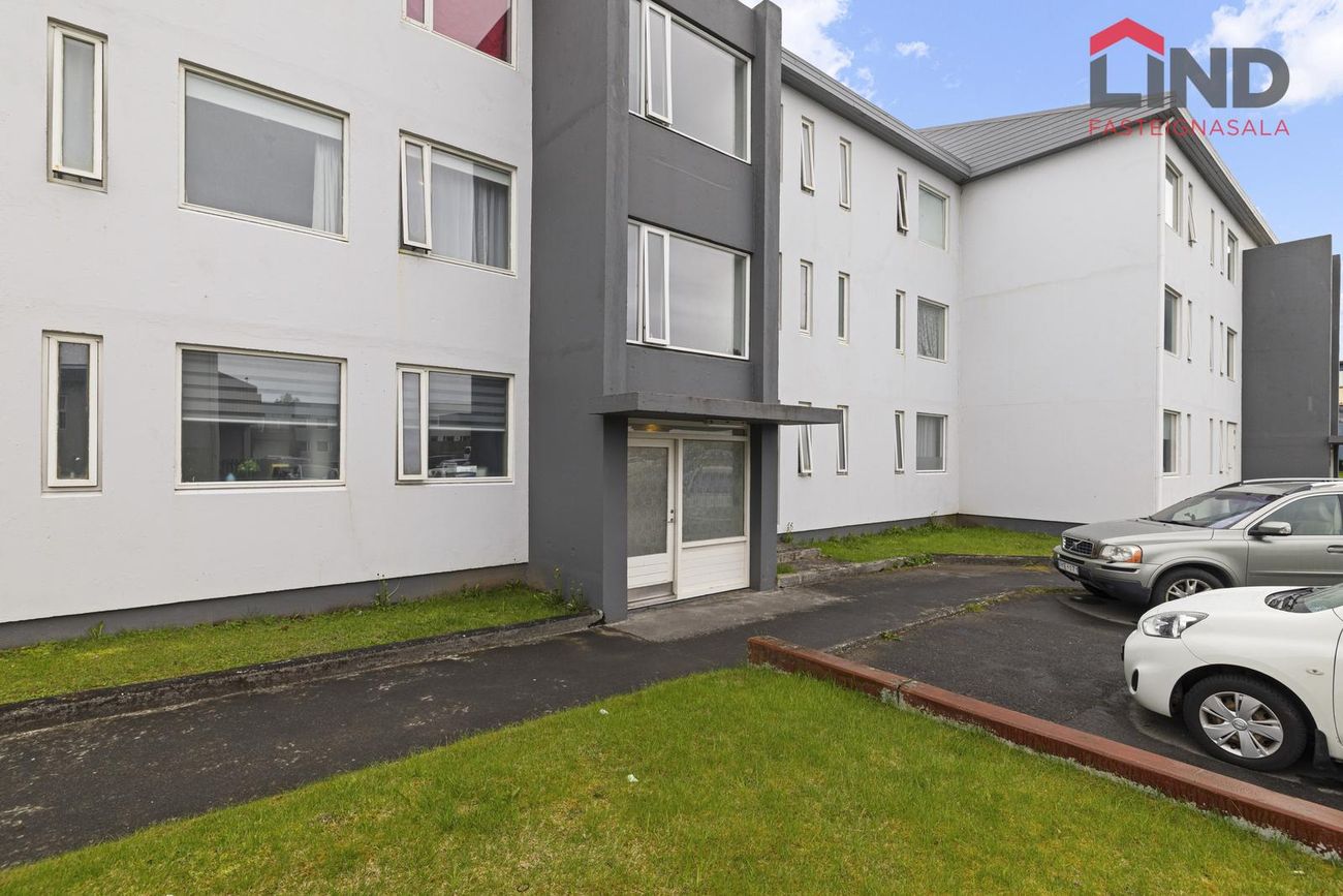 Fífumói 1C, 260 Reykjanesbær