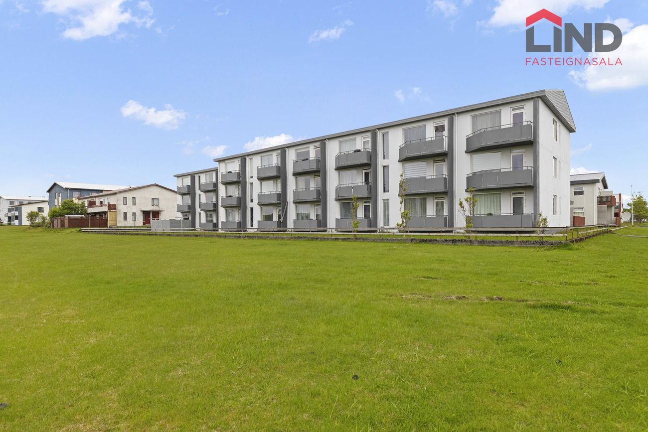 Fífumói 1C, 260 Reykjanesbær