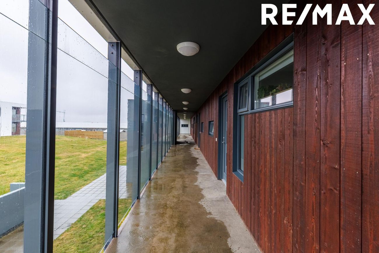 Dalsbraut 34, 260 Reykjanesbær
