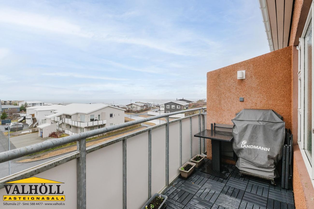 Þrastarás 18, 221 Hafnarfjörður