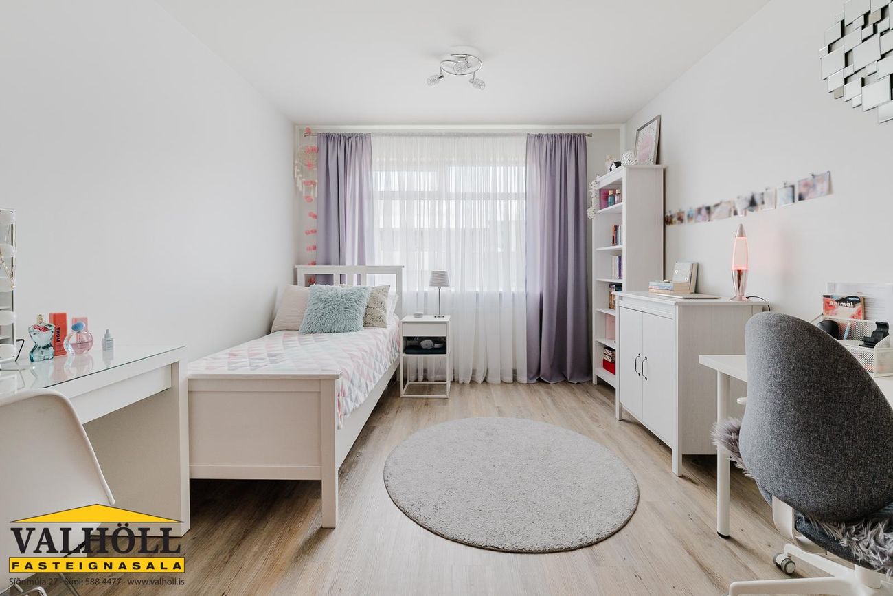 Þrastarás 18, 221 Hafnarfjörður