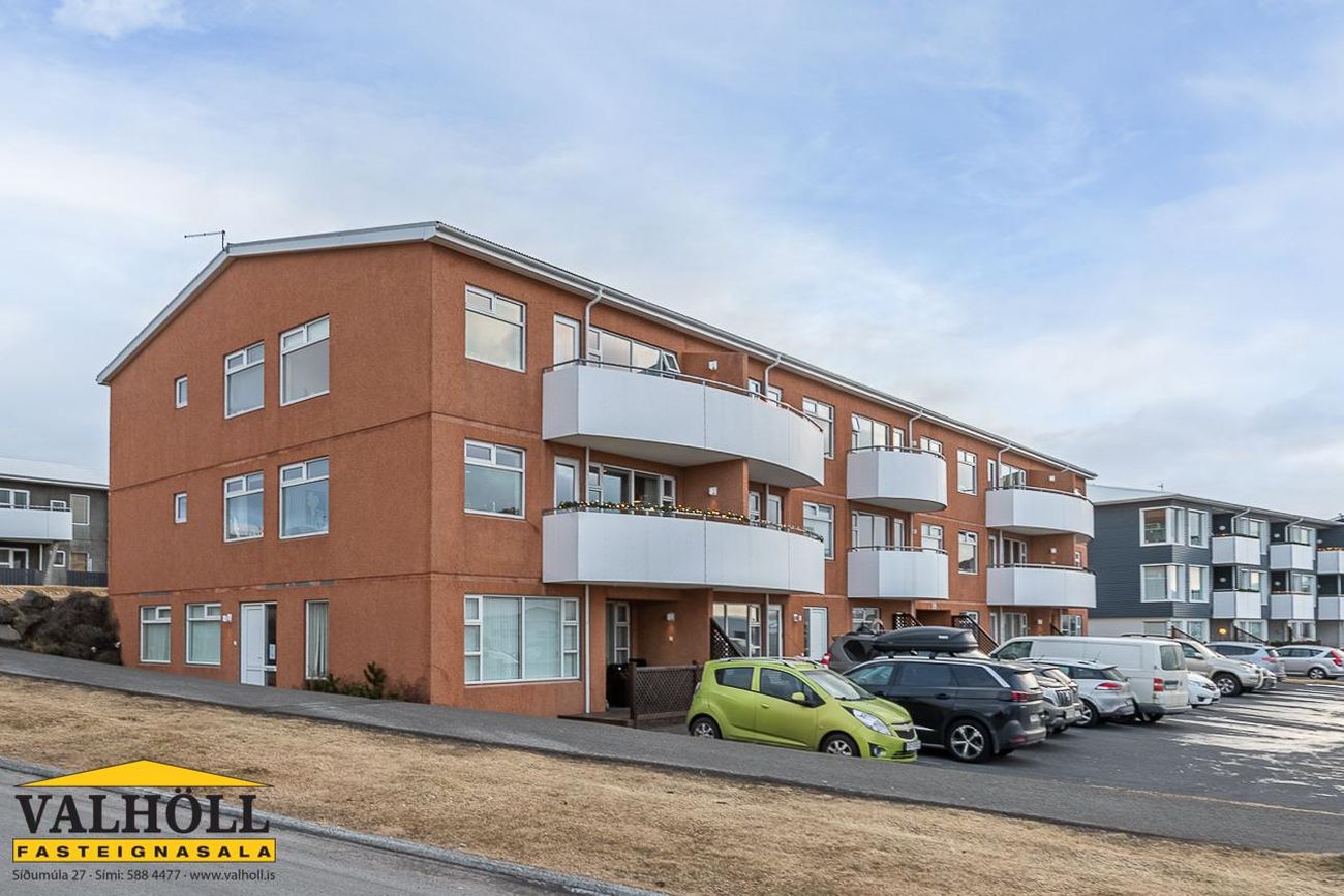 Þrastarás 18, 221 Hafnarfjörður