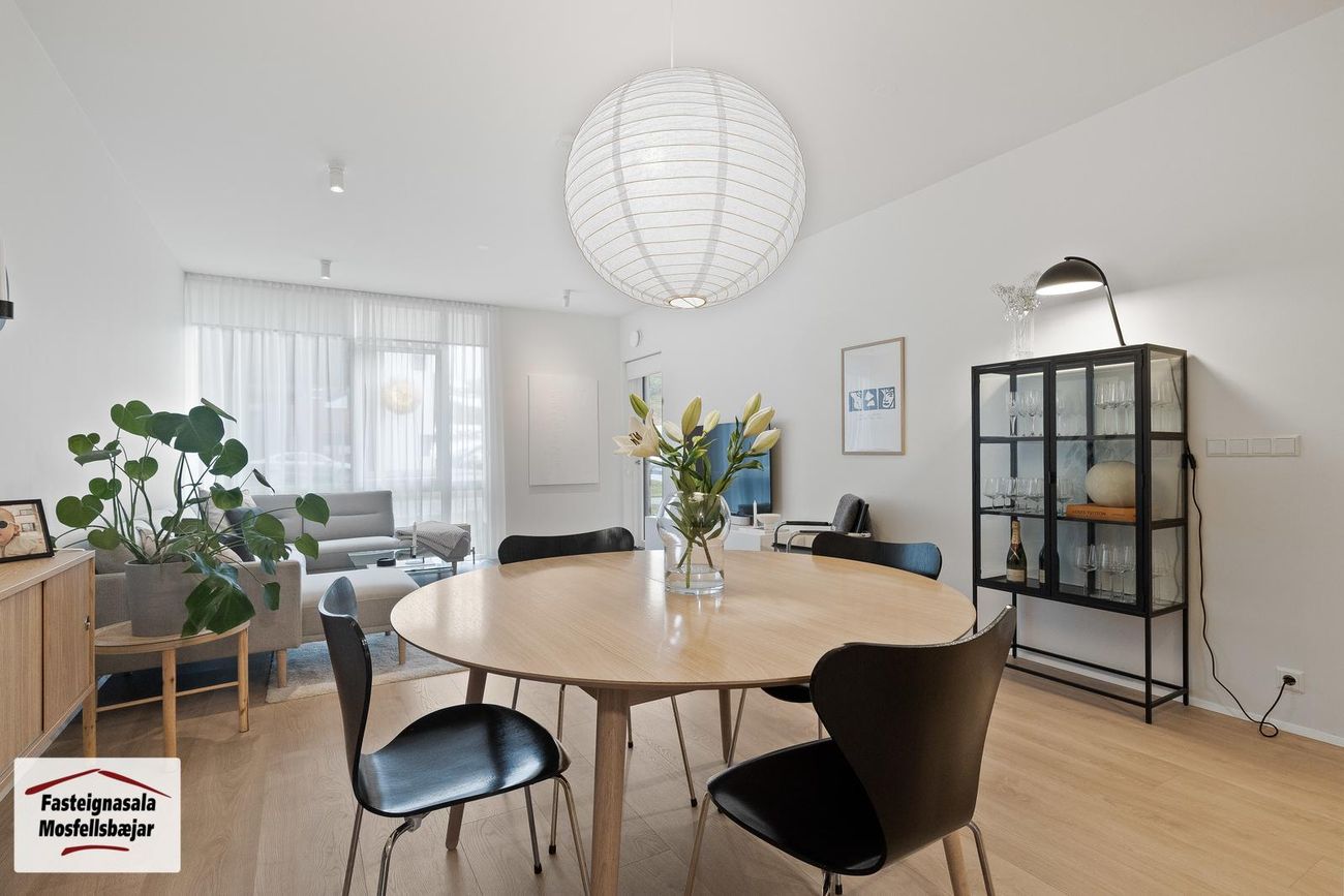Bjarkarholt 27 - 0104, 270 Mosfellsbær