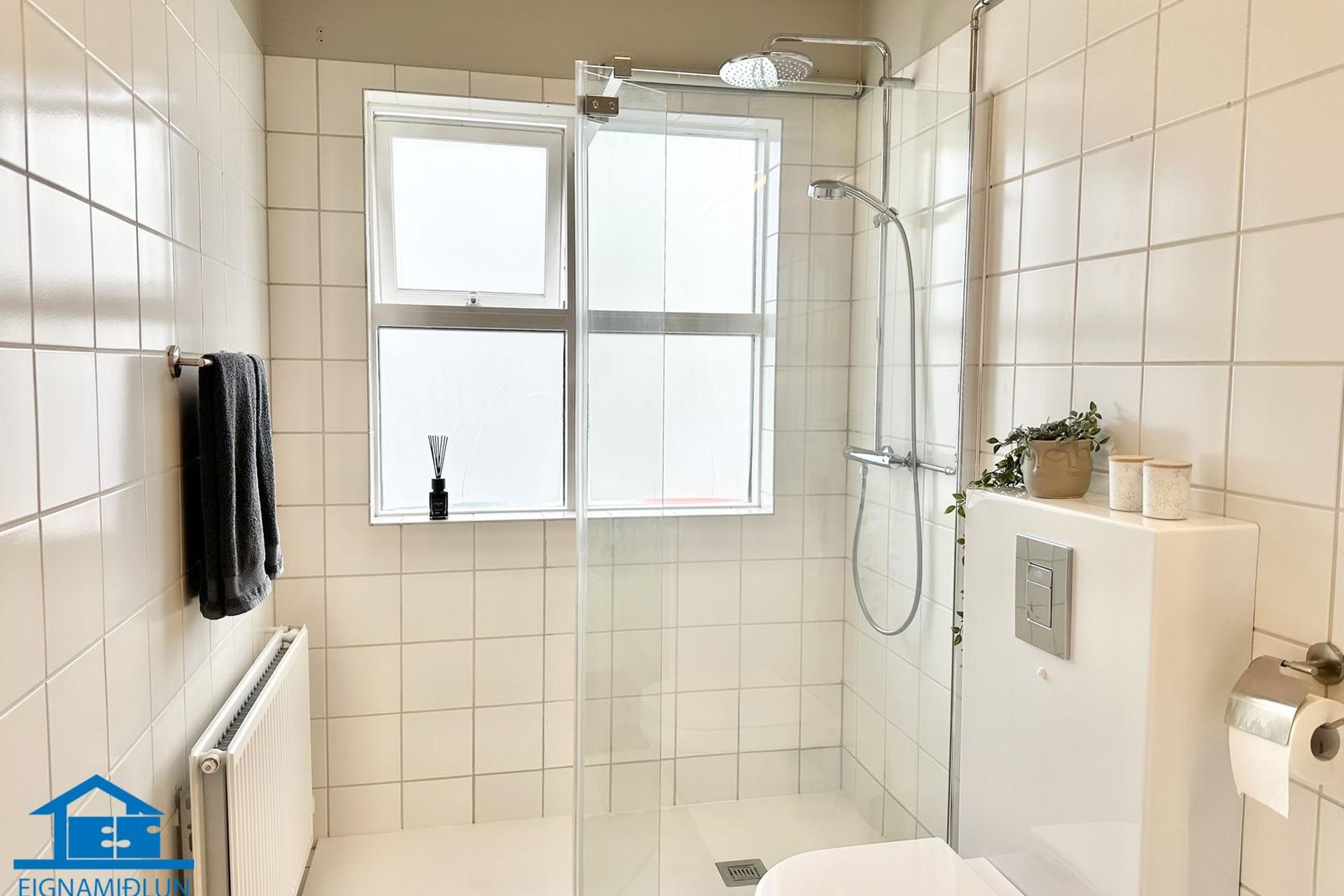 Suðurgata 8, 230 Reykjanesbær