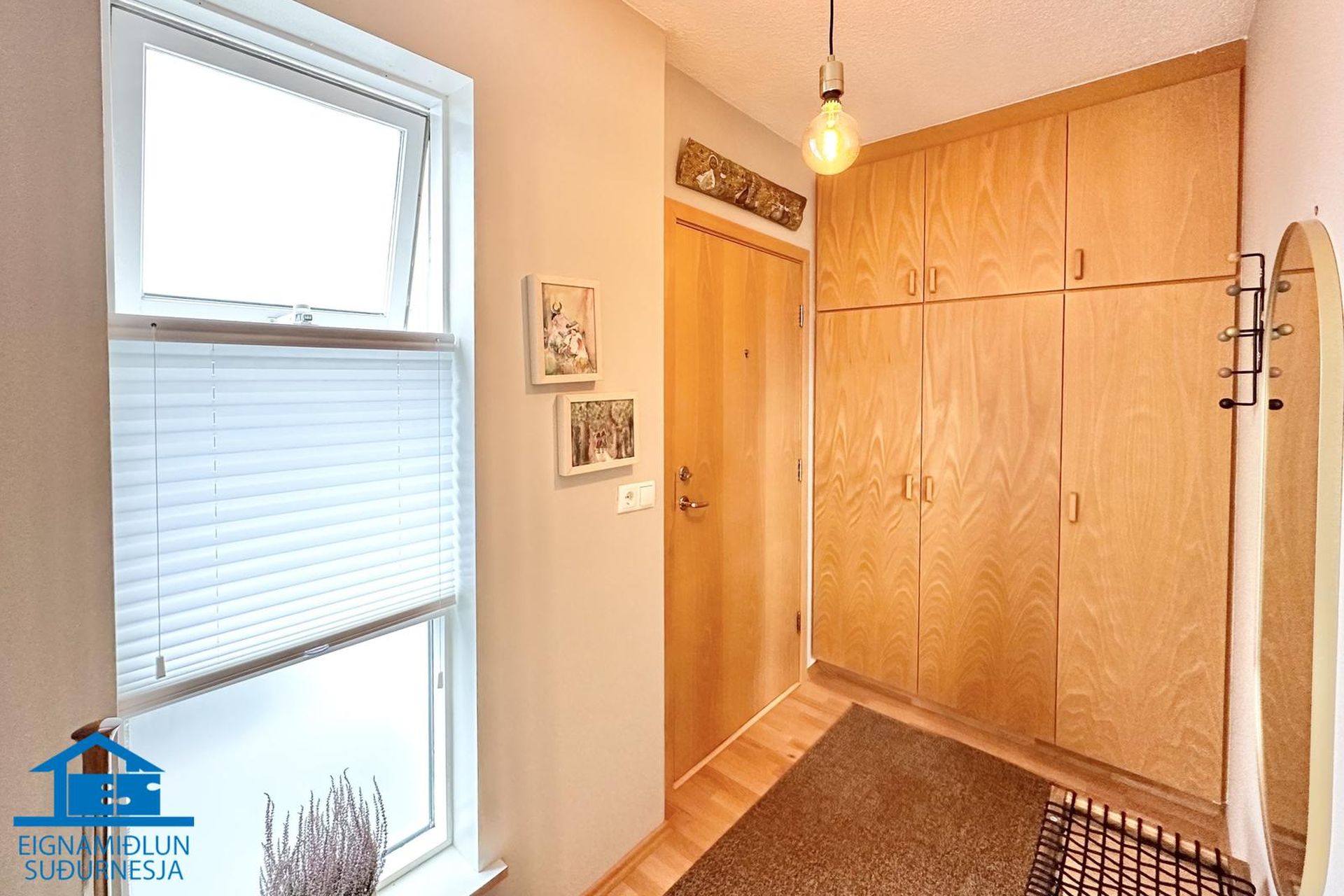 Suðurgata 8, 230 Reykjanesbær