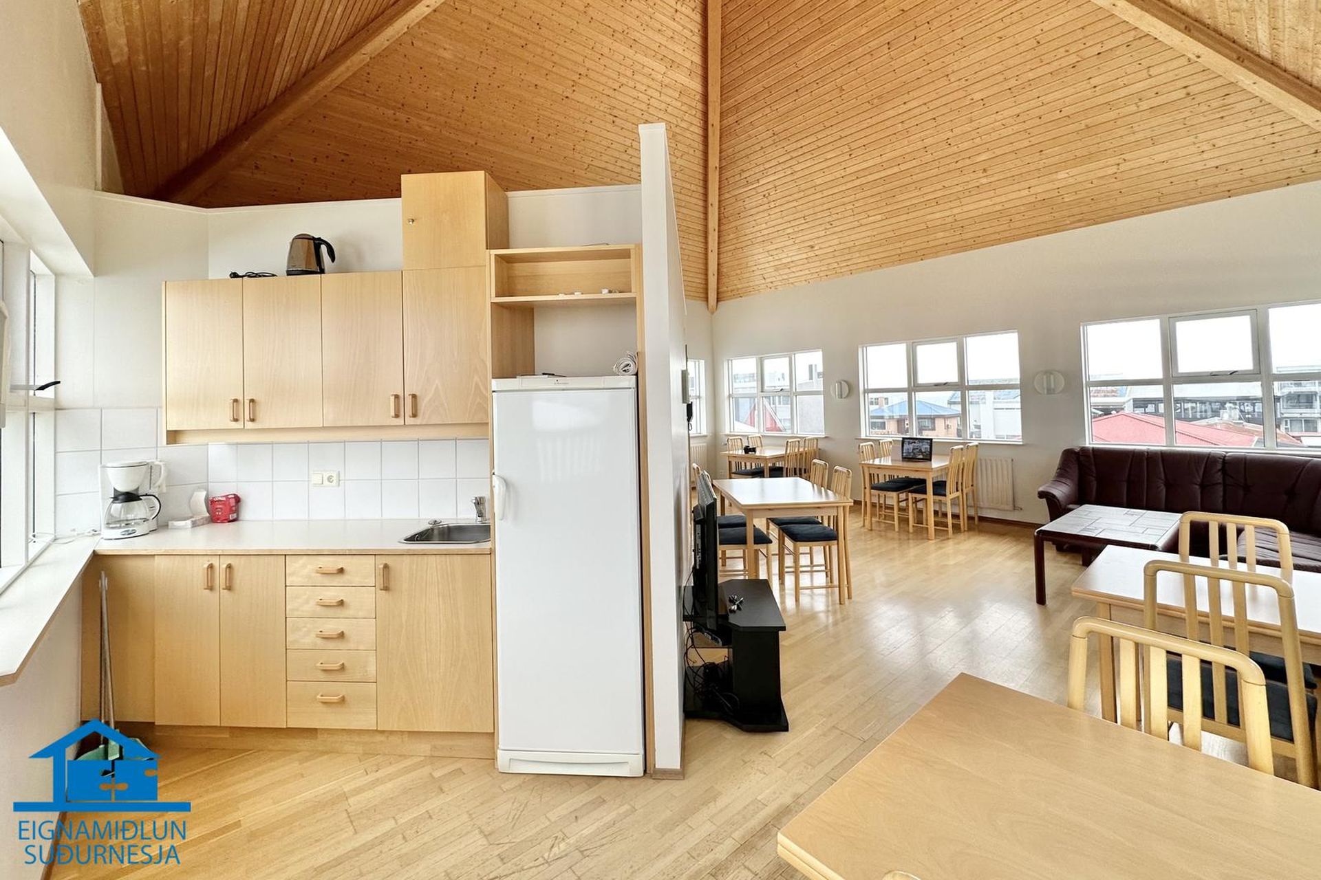 Suðurgata 8, 230 Reykjanesbær