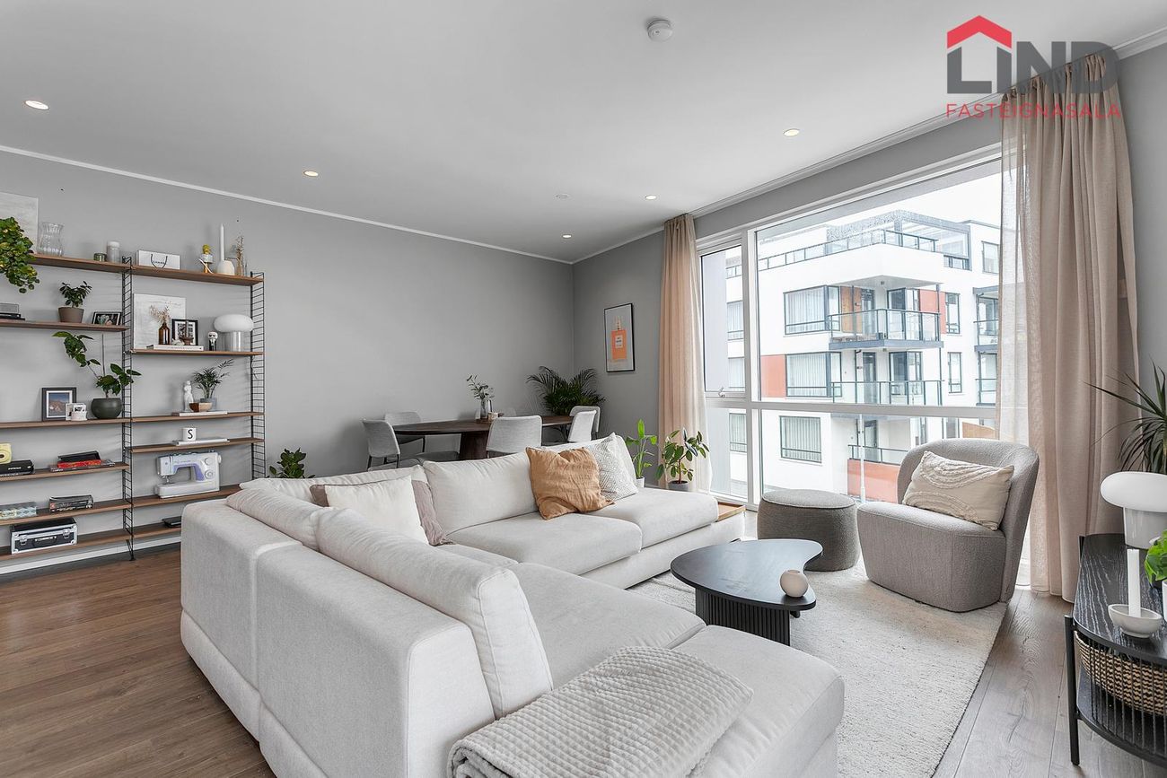 Naustavör 36, 200 Kópavogur