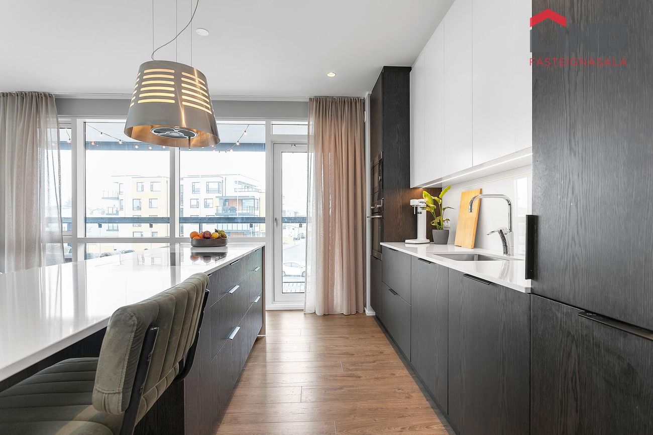 Naustavör 36, 200 Kópavogur