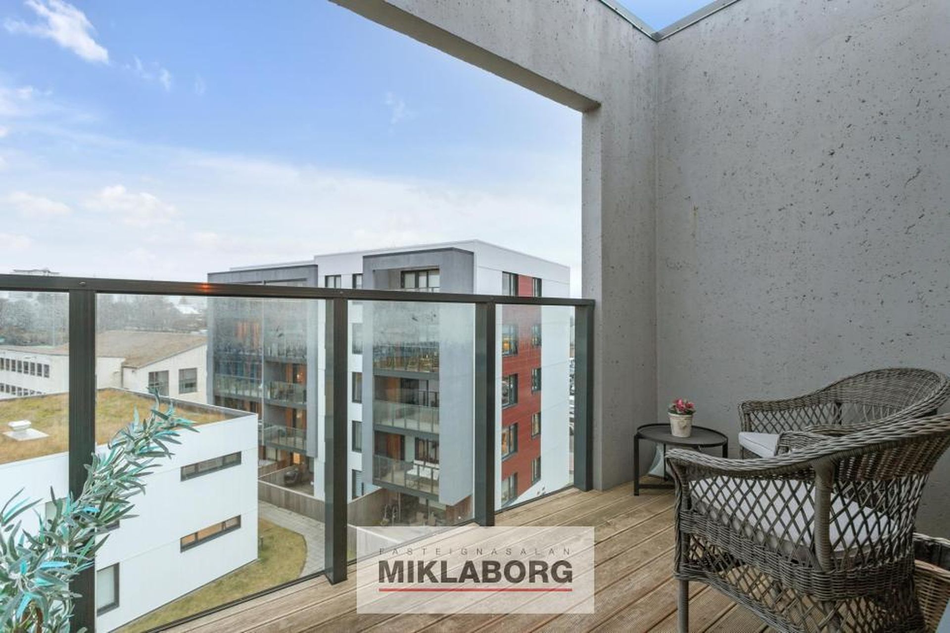 Dugguvogur 8, 104 Reykjavík