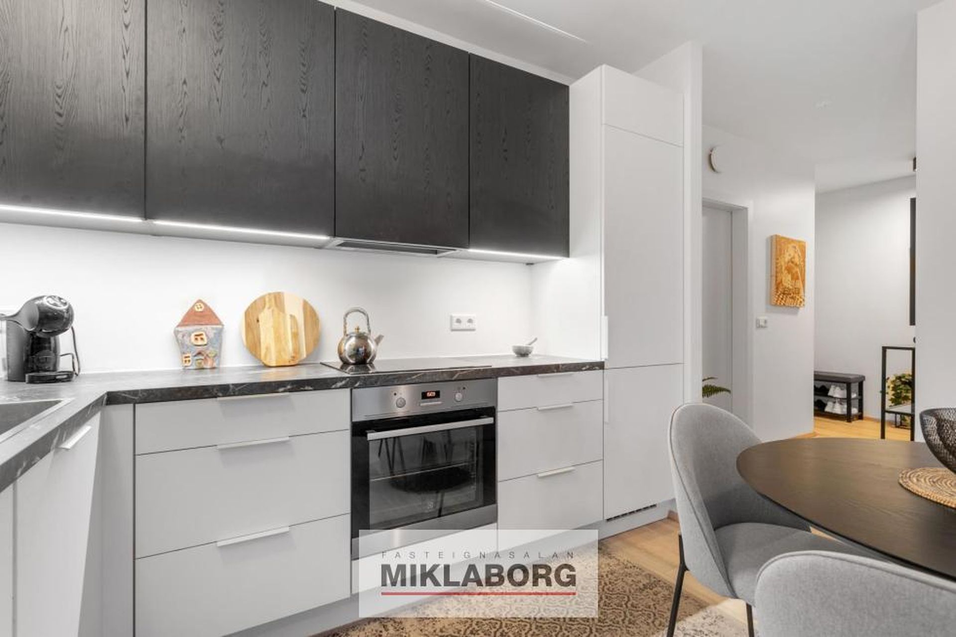 Dugguvogur 8, 104 Reykjavík