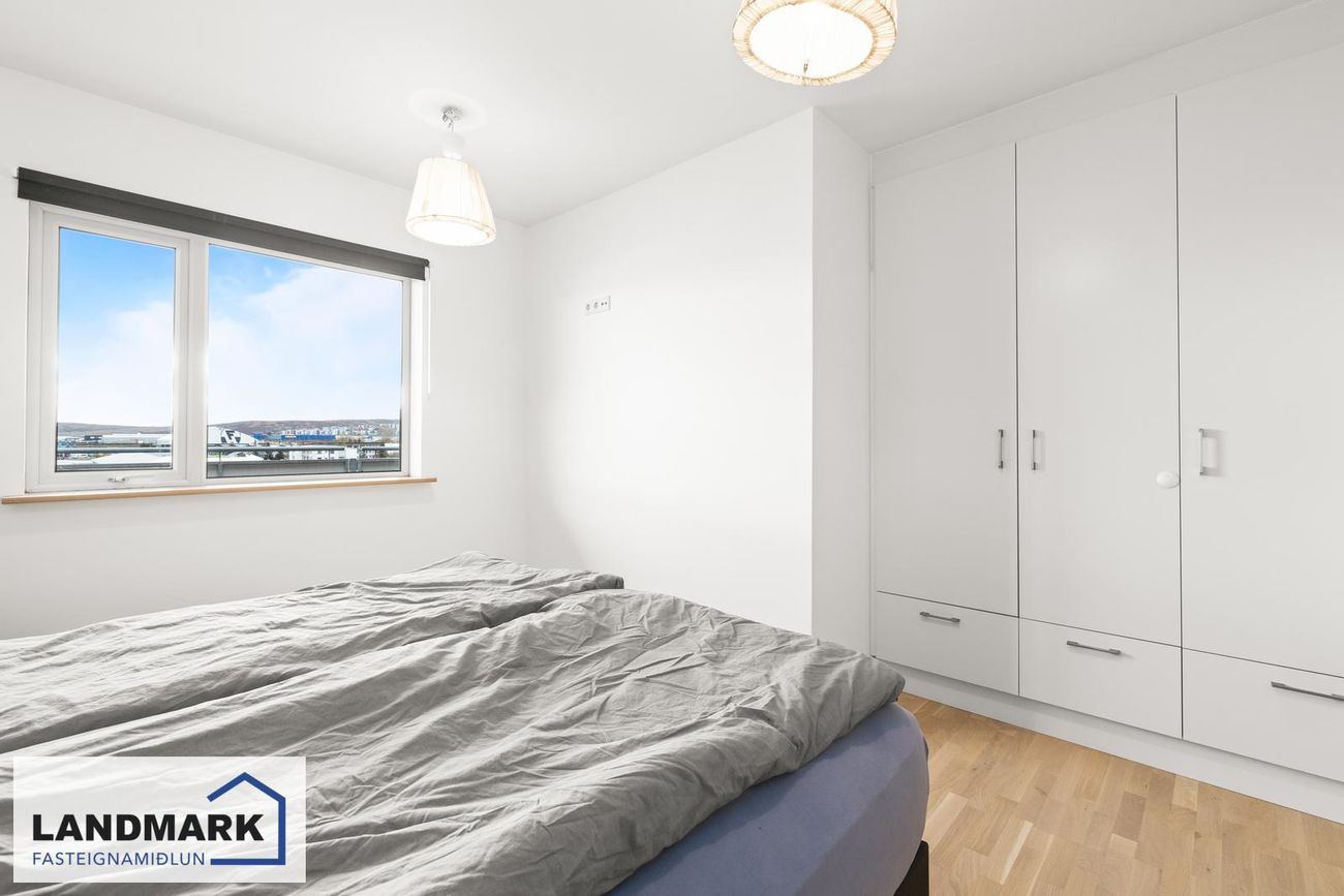 Flatahraun 1, 220 Hafnarfjörður