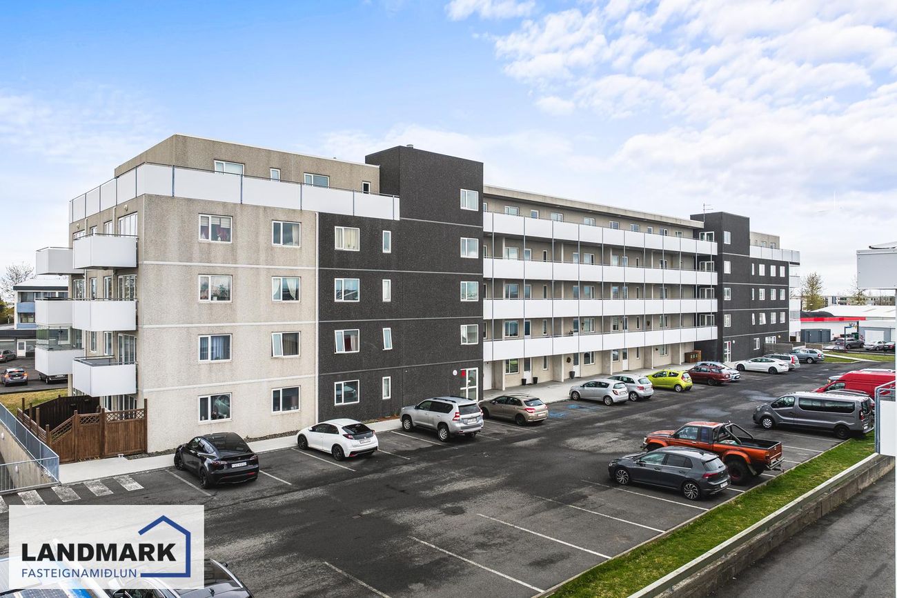 Flatahraun 1, 220 Hafnarfjörður