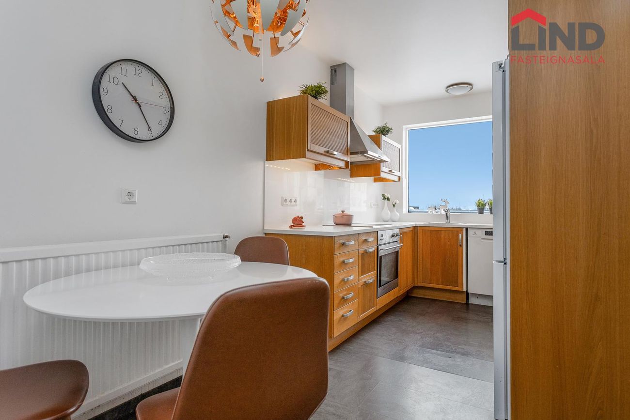 Hraunbær 130 - 0201, 110 Reykjavík