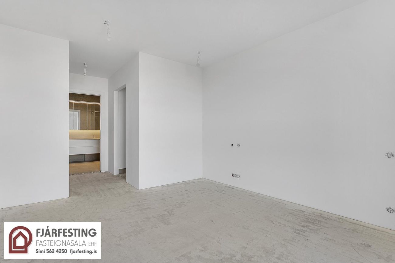 Naustavör 62, 200 Kópavogur