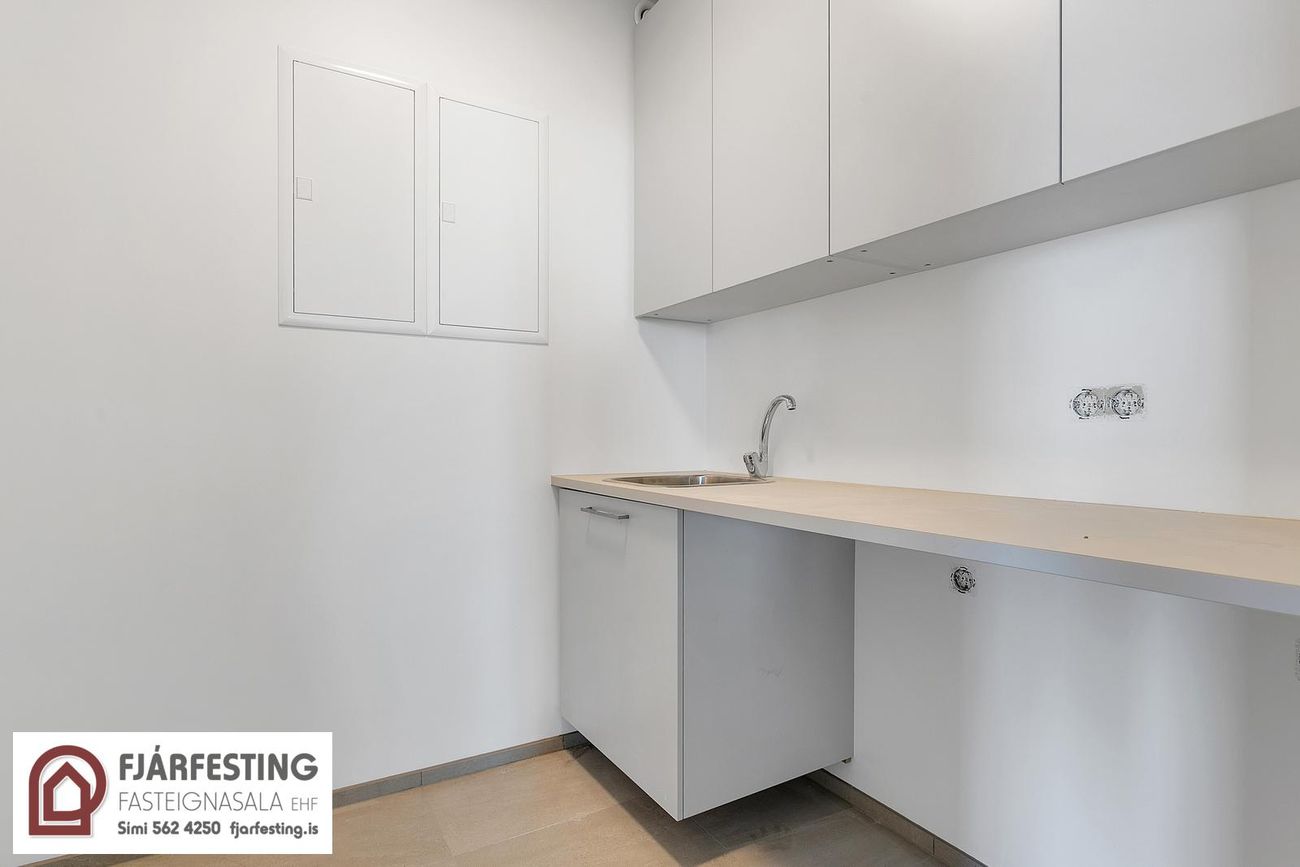 Naustavör 62, 200 Kópavogur