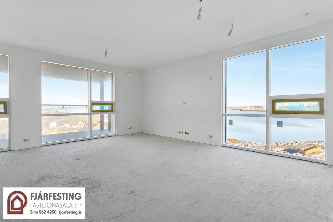 Naustavör 62, 200 Kópavogur