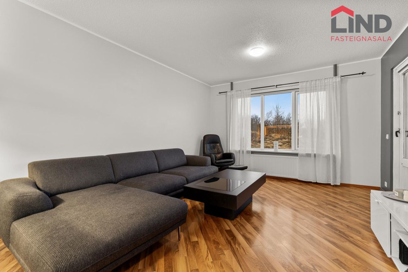 Vallarás 2, 110 Reykjavík