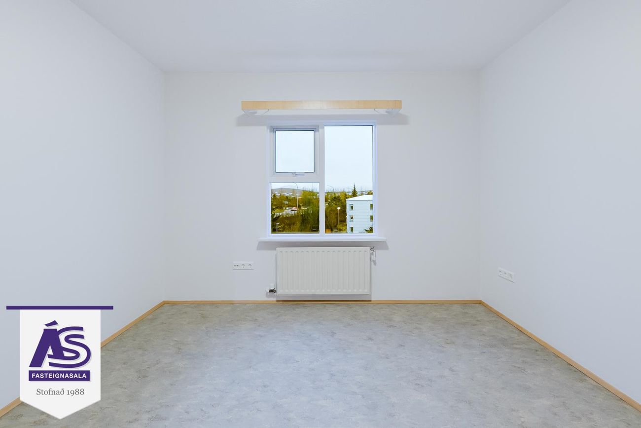 Sólvangsvegur 1 - 0402, 220 Hafnarfjörður