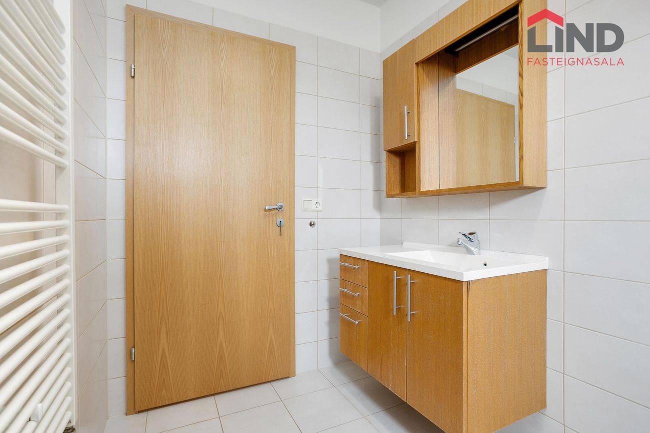 Tjarnabraut 16, 260 Reykjanesbær