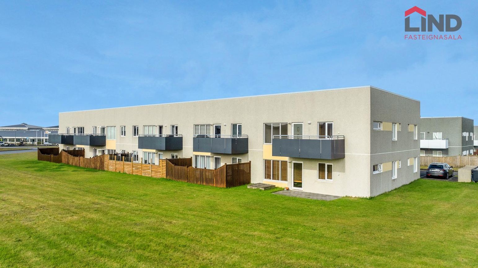 Tjarnabraut 16, 260 Reykjanesbær