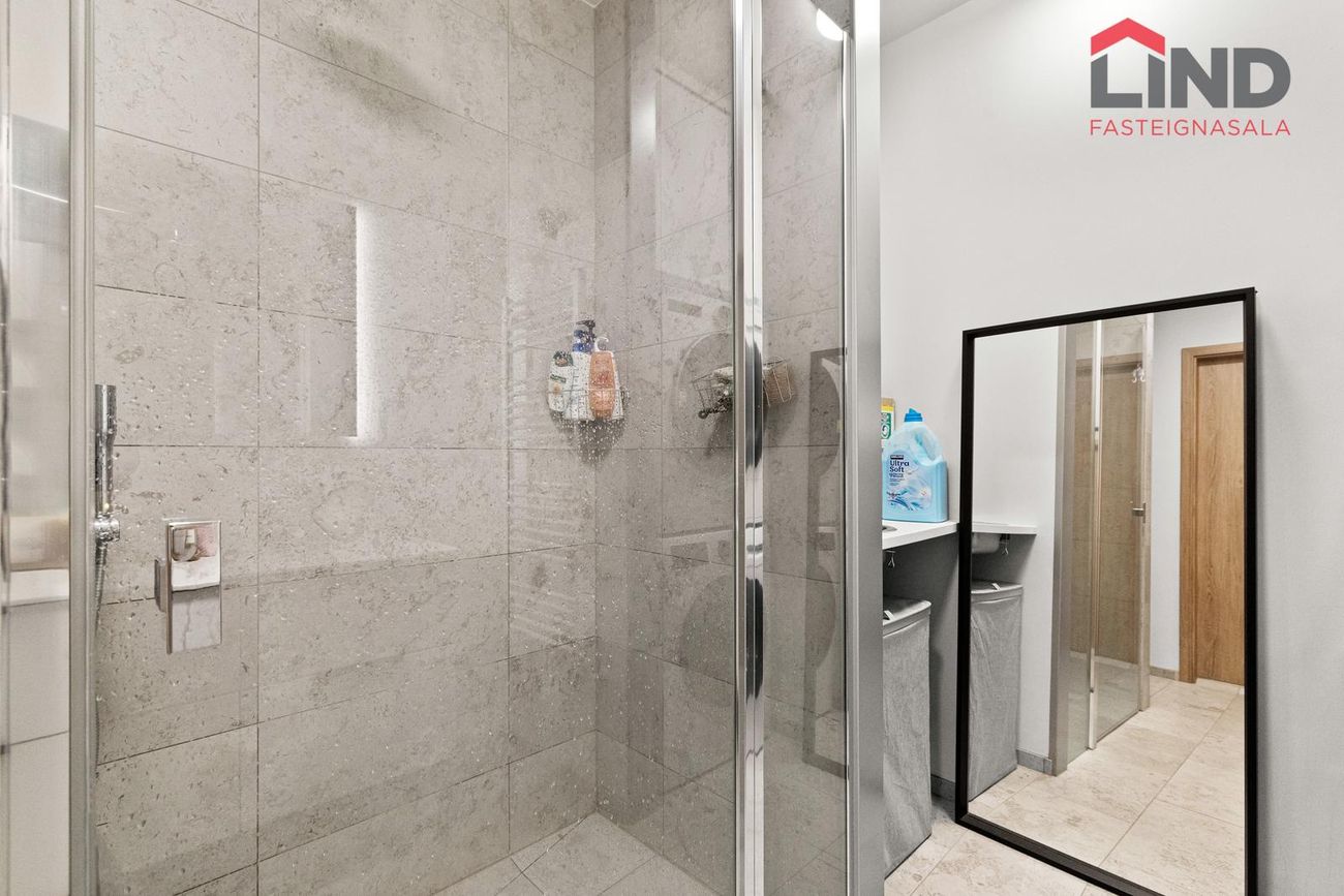 Nónsmári 11, 201 Kópavogur