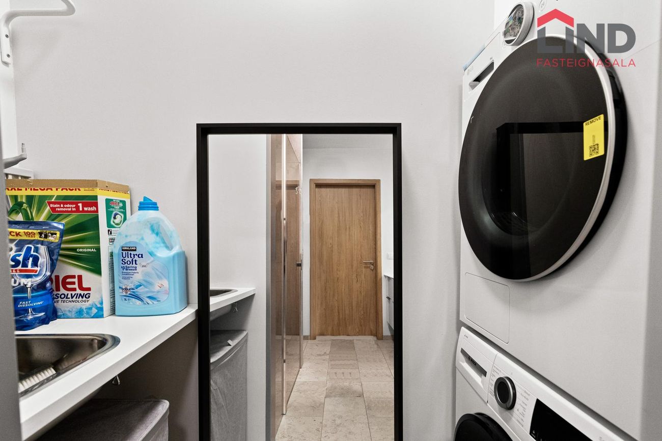 Nónsmári 11, 201 Kópavogur