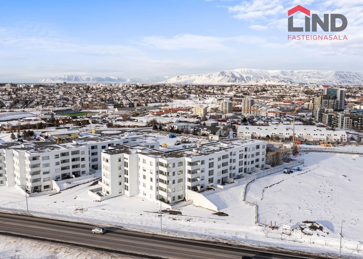 Nónsmári 11, 201 Kópavogur