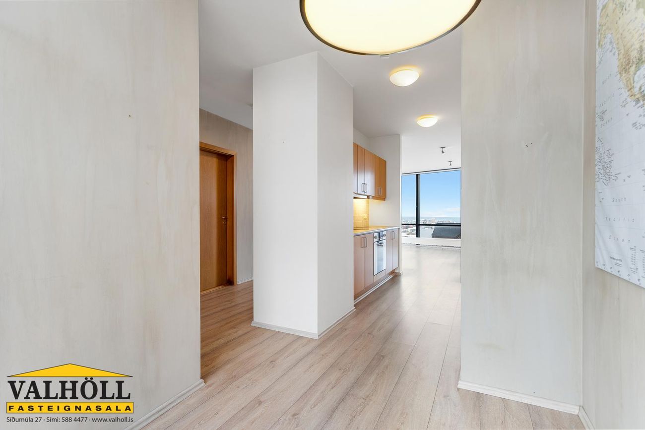 Erluás 2, 221 Hafnarfjörður