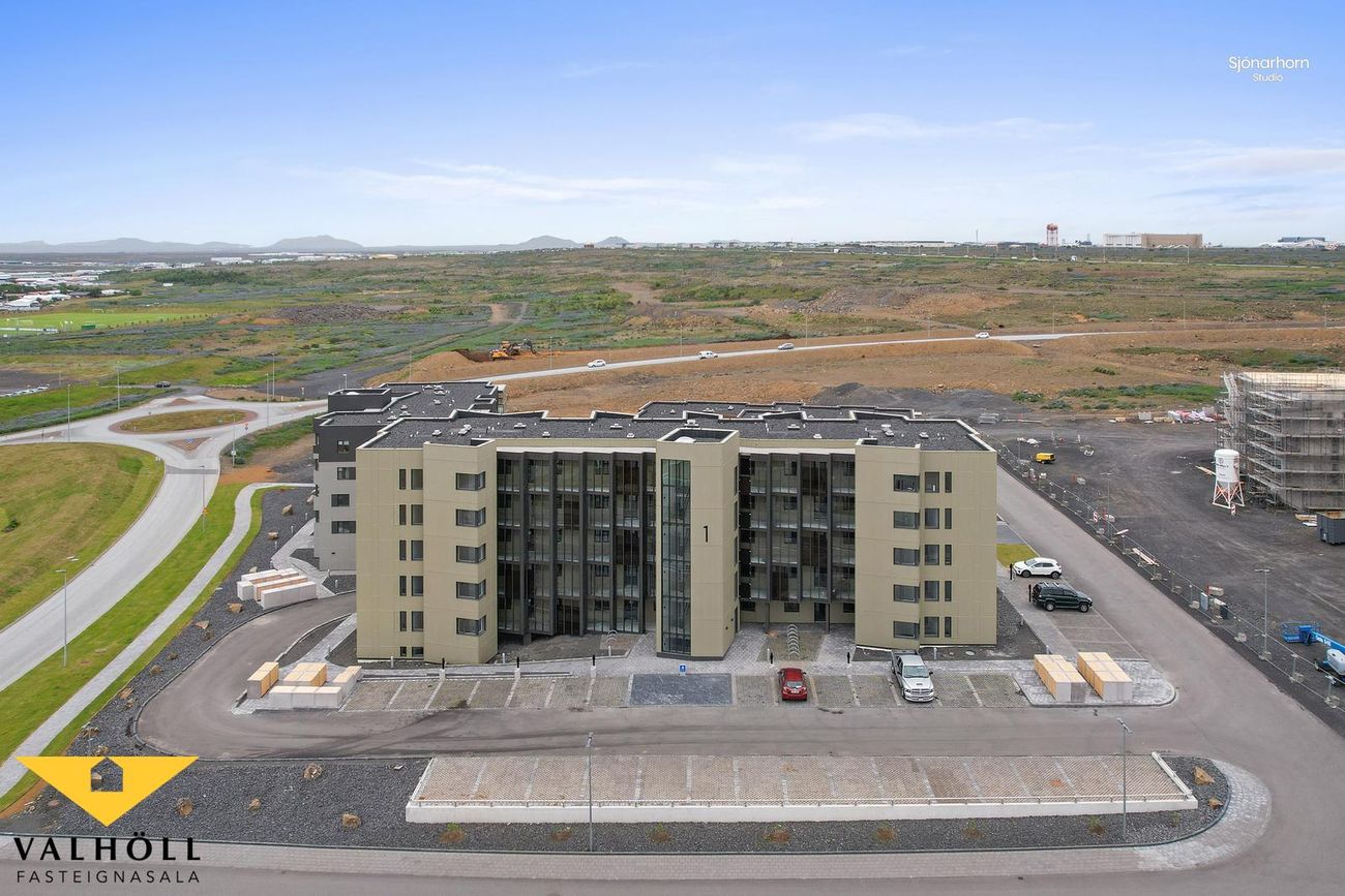 Asparlaut 1, 230 Reykjanesbær