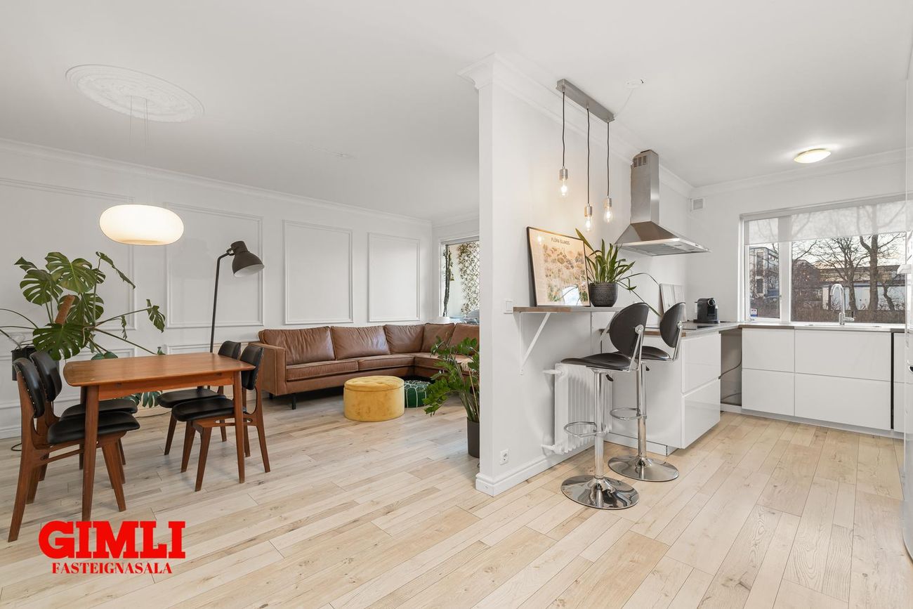 Grensásvegur 56, 108 Reykjavík