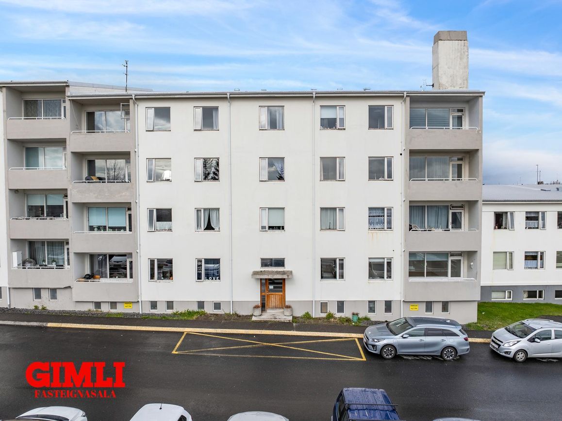 Grensásvegur 56, 108 Reykjavík