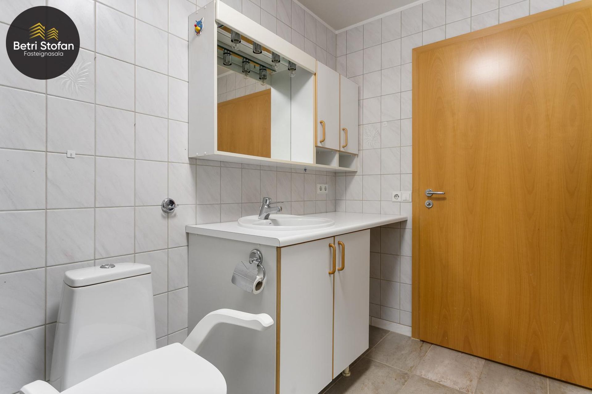 Sléttuvegur 15, 103 Reykjavík