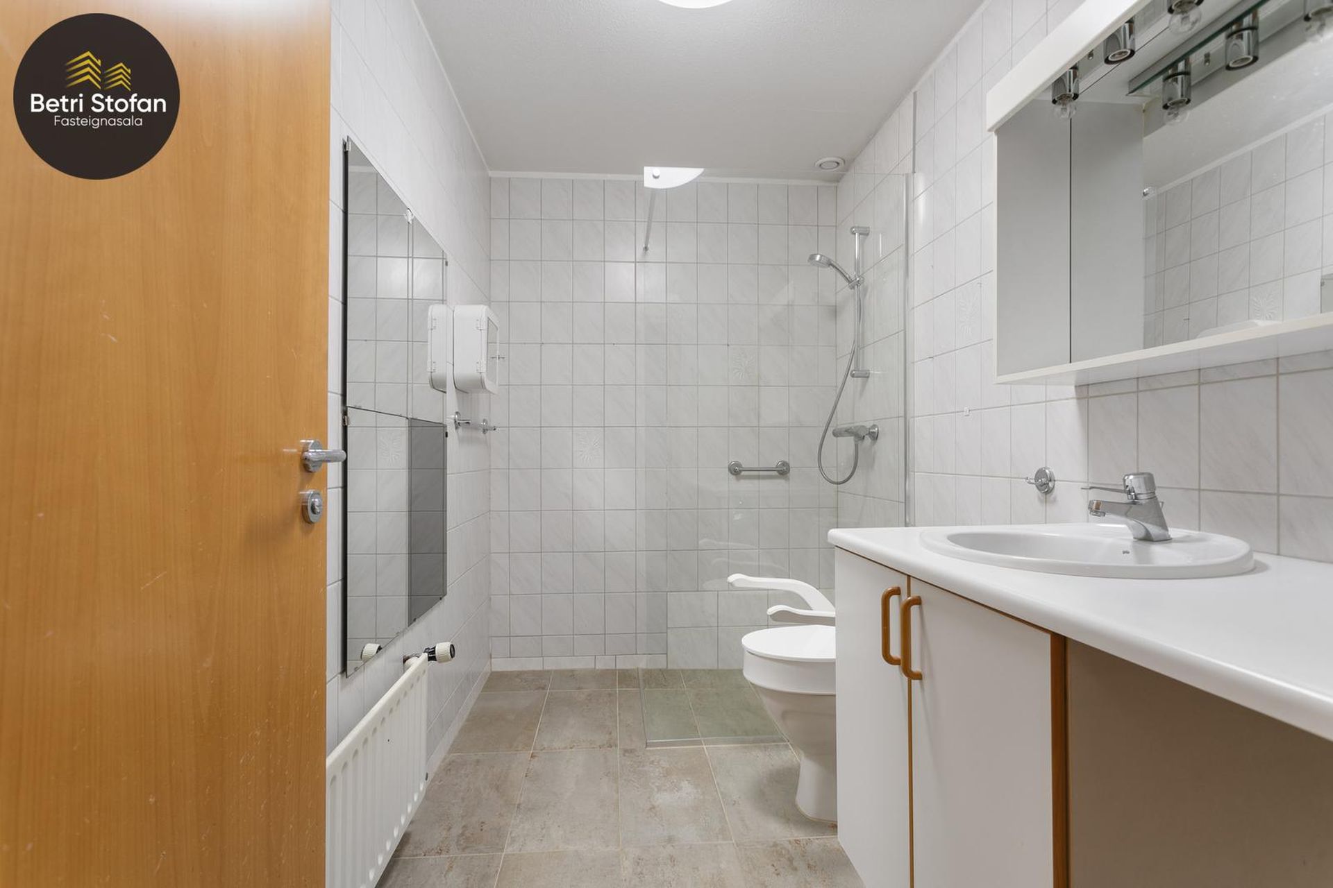 Sléttuvegur 15, 103 Reykjavík