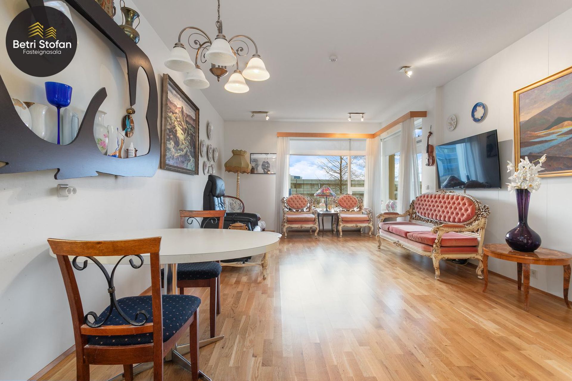 Sléttuvegur 15, 103 Reykjavík