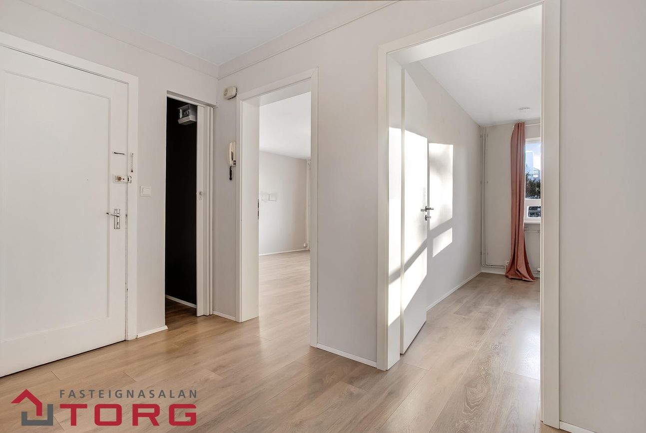 Hringbraut 99 - 0102, 101 Reykjavík