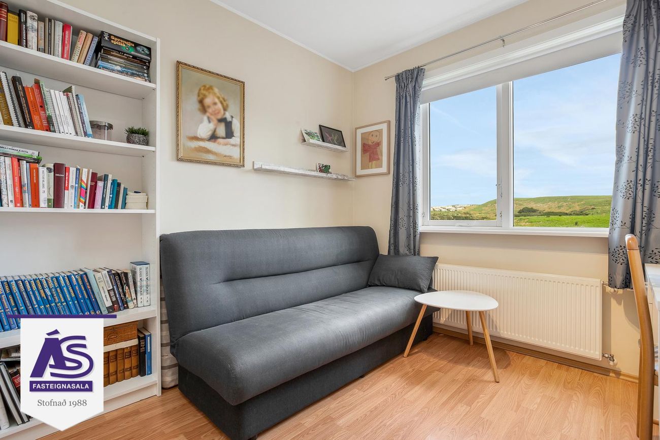 Burknavellir 17A, 221 Hafnarfjörður