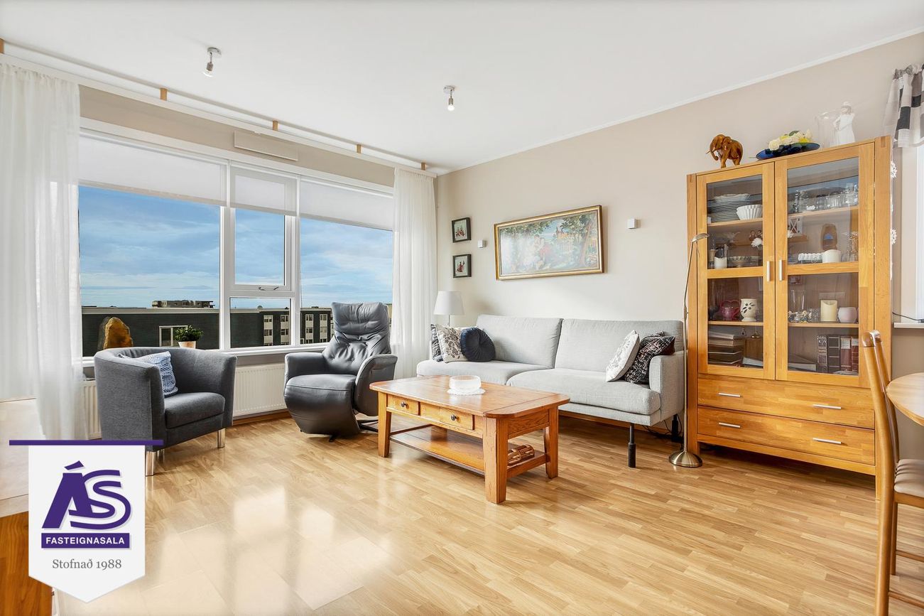 Burknavellir 17A, 221 Hafnarfjörður